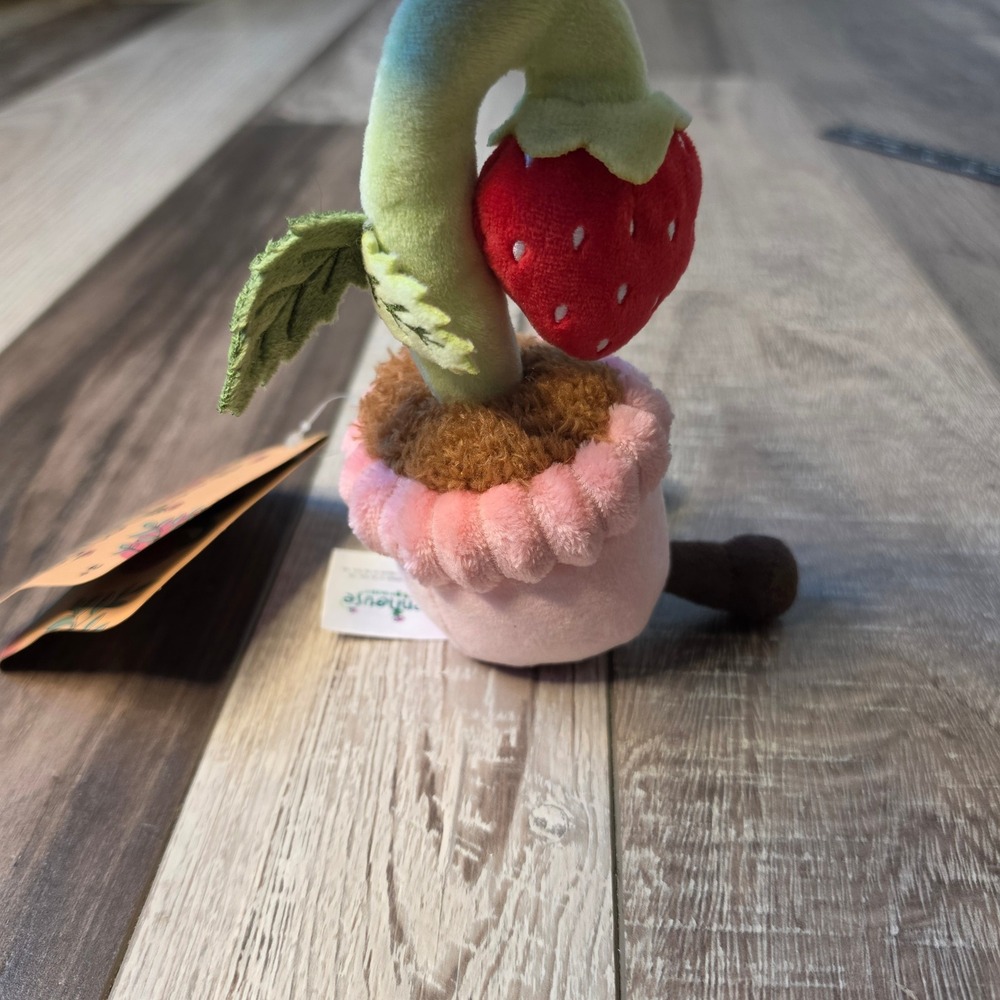 Russ Greenhouse Strawberry Plush Toy Unisex Small Pink NWT Potted Plant Kawaii - Picture 3 of 5